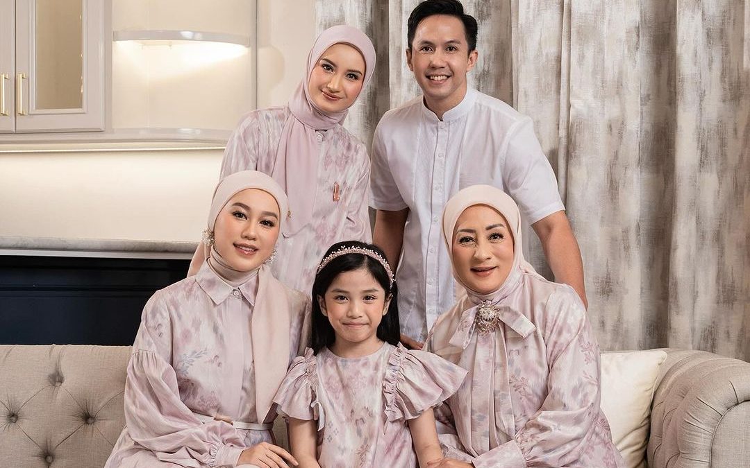 Tren Warna Baju Lebaran